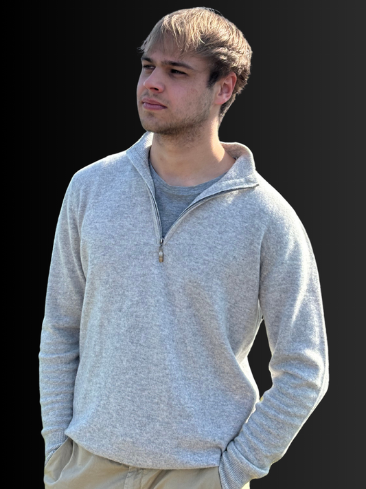 Cashmere sweater grey